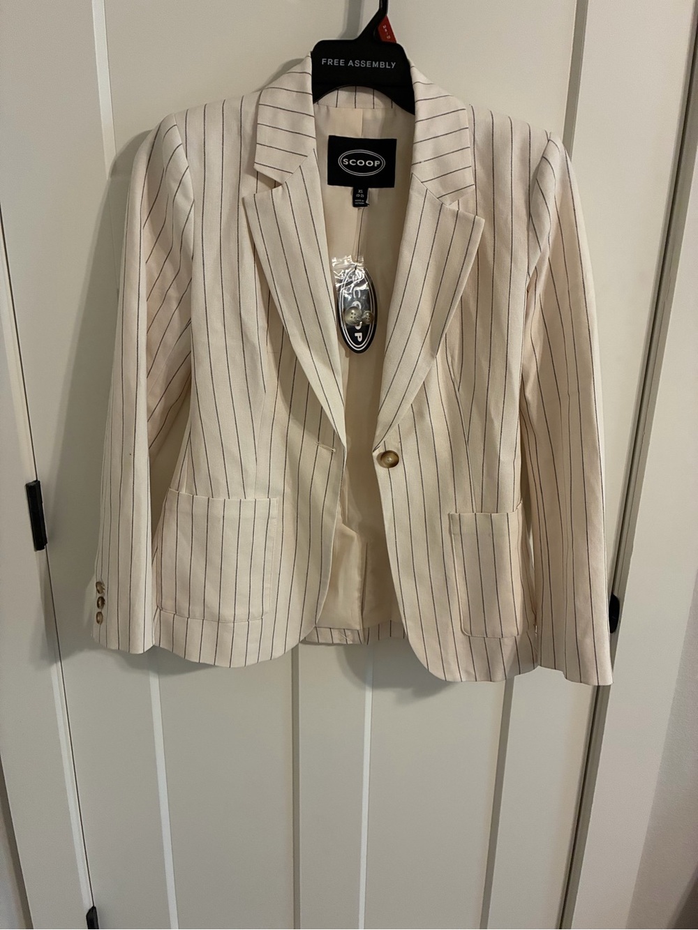 Scoop Cream Pinstripe Single-Button Blazer
